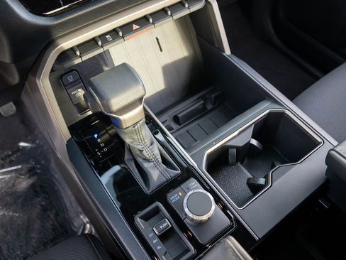 New 2026 Toyota Tundra SR5 AWD/4WD image 31