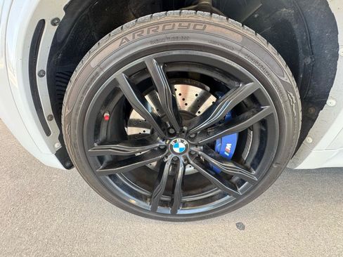 Used 2016 BMW X5 M AWD/4WD image 29