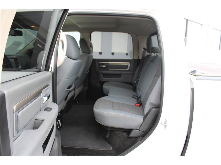 Used 2018 RAM 1500 Big Horn AWD/4WD image 12