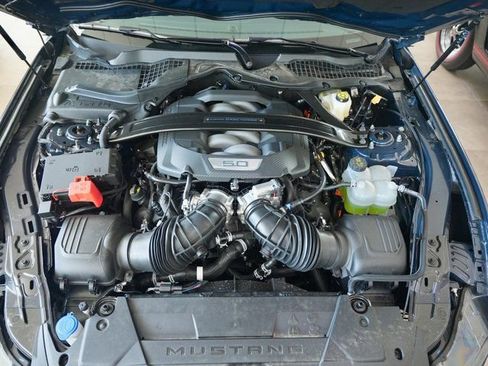 New 2025 Ford Mustang Dark Horse image 32