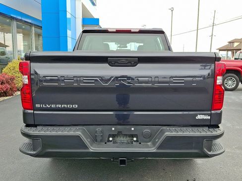Used 2024 Chevrolet Silverado 1500 W/T image 5