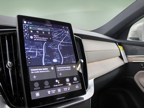 New 2026 Volvo XC90 B6 Core image 23