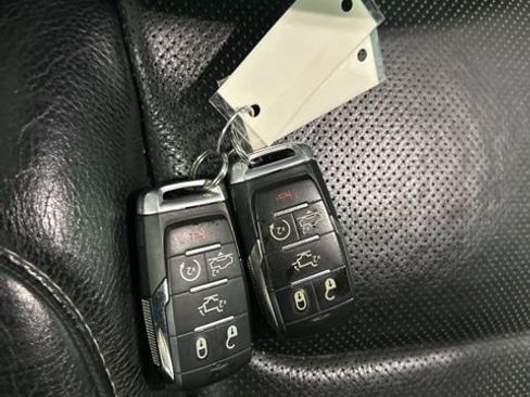 Used 2020 RAM 1500 Limited w/ Black Appearance Package image 21