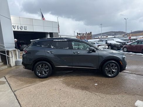 Used 2023 Kia Sportage SX Prestige image 8