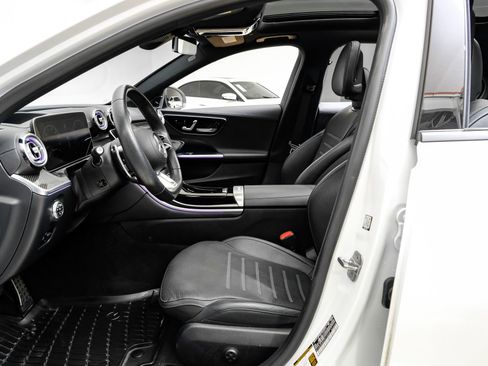Used 2023 Mercedes-Benz C 43 AMG 4MATIC Sedan image 4