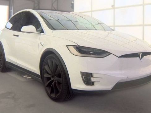 Used 2017 Tesla Model X 75D AWD/4WD image 1