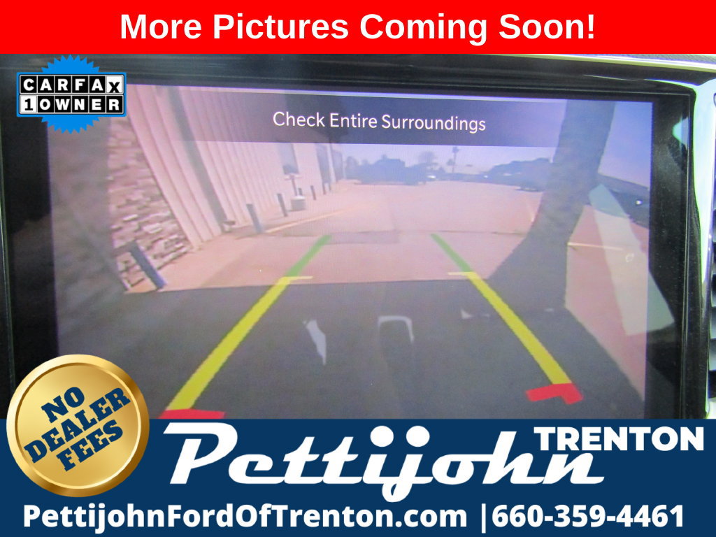 Used 2021 Chrysler Pacifica Touring-L FWD image 16