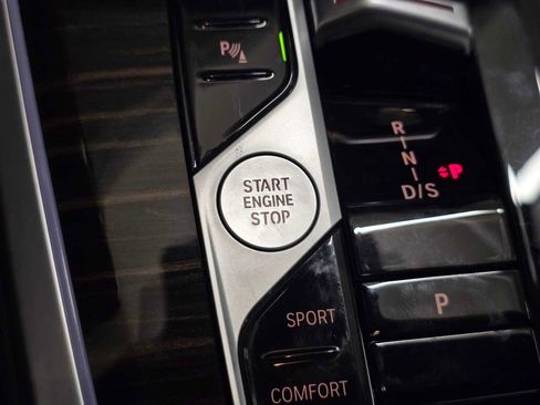 Used 2024 BMW X5 xDrive40i image 35