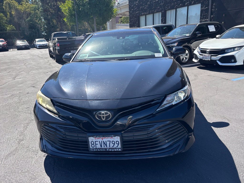 Used 2018 Toyota Camry LE FWD image 9