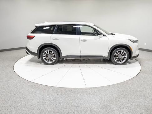 Used 2023 INFINITI QX60 Luxe w/ Cargo Package AWD/4WD image 33
