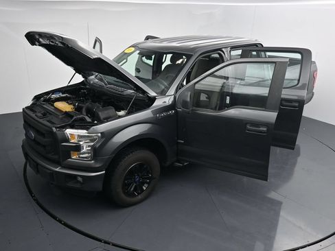 Used 2016 Ford F150 XL w/ Equipment Group 101A Mid AWD/4WD image 40