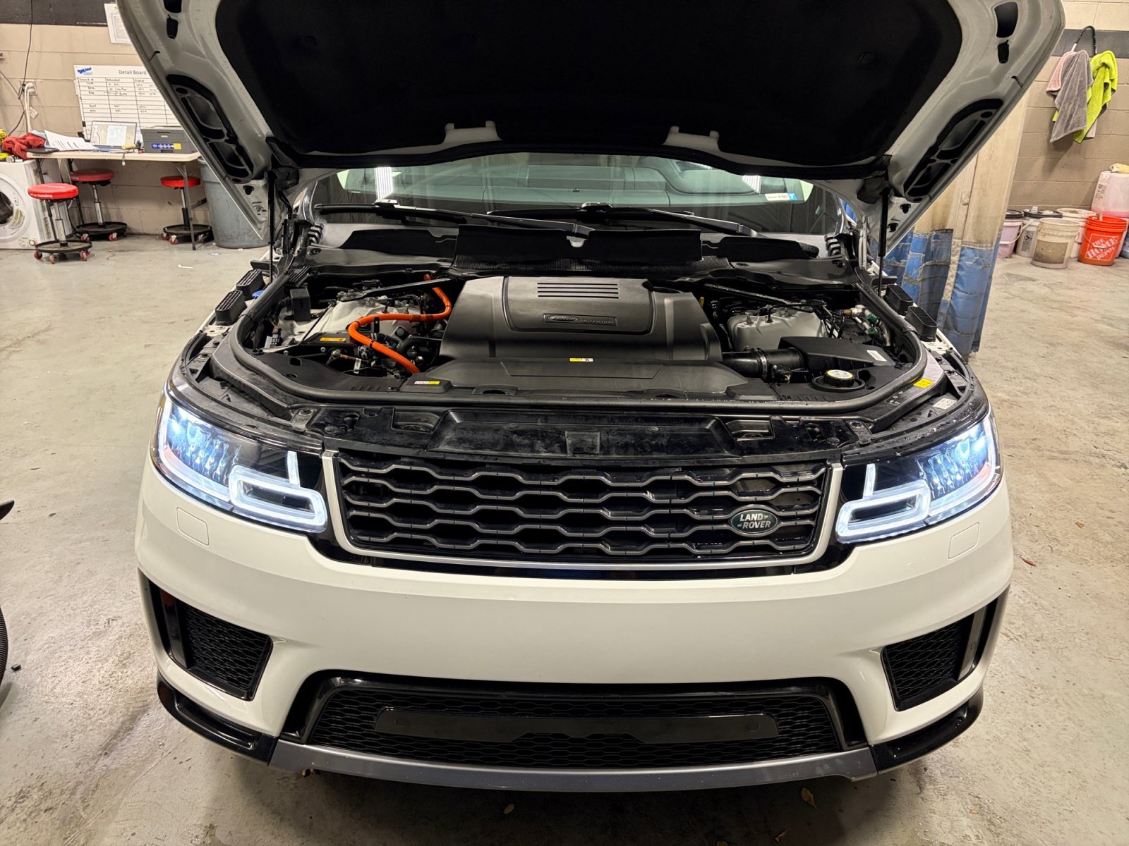 Used 2020 Land Rover Range Rover Sport HSE AWD/4WD image 21