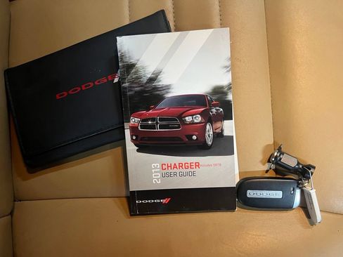 Used 2013 Dodge Charger SXT Plus AWD/4WD image 38
