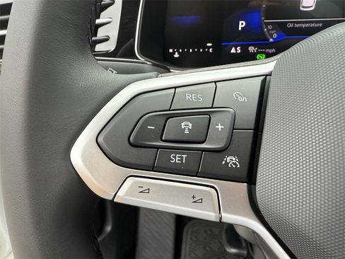 New 2026 Volkswagen Jetta SE image 16