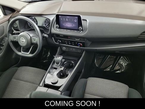 Used 2021 Nissan Rogue S image 30