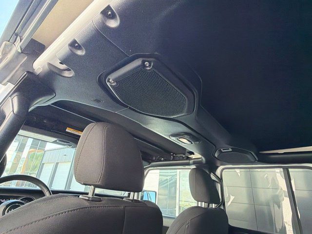 Used 2018 Jeep Wrangler Unlimited Sport S AWD/4WD image 20