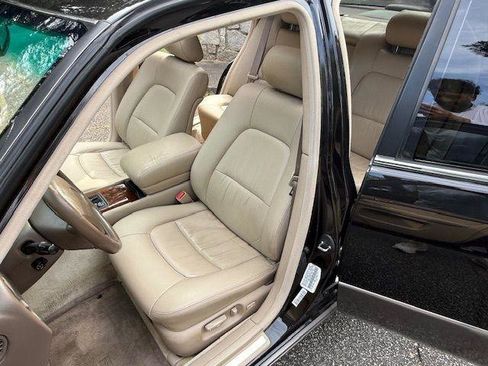 Used 1995 Lexus LS 400 RWD image 9