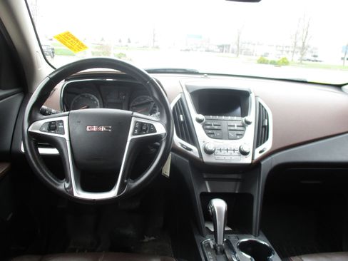 Used 2015 GMC Terrain SLT w/ Open Road Package image 9