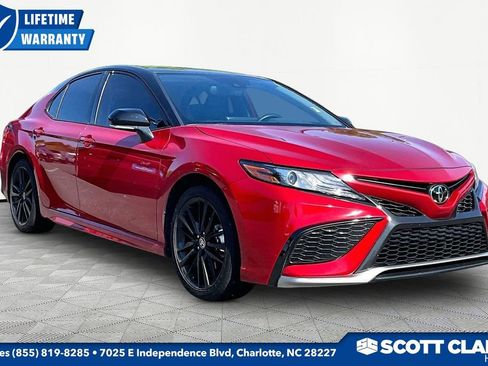 Used 2024 Toyota Camry XSE FWD image 1