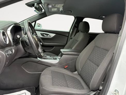 Used 2020 Chevrolet Blazer LT AWD/4WD image 9