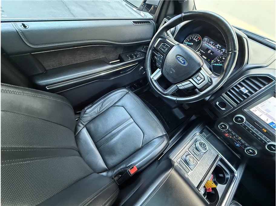 Used 2019 Ford Expedition Limited AWD/4WD image 7