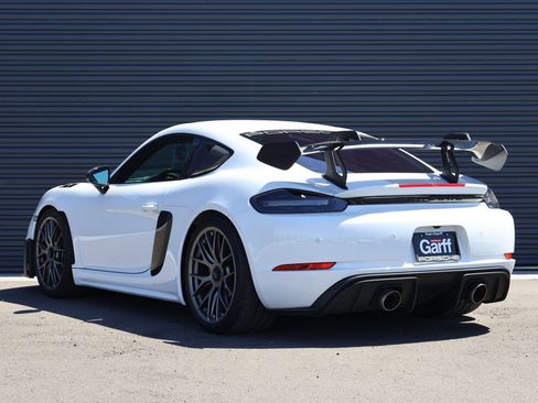 Certified 2023 Porsche 718 Cayman GT4 RS RWD image 3