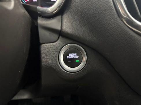 Used 2024 Chevrolet Equinox LT FWD image 14