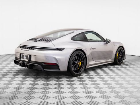 New 2026 Porsche 911 Carrera GTS image 8