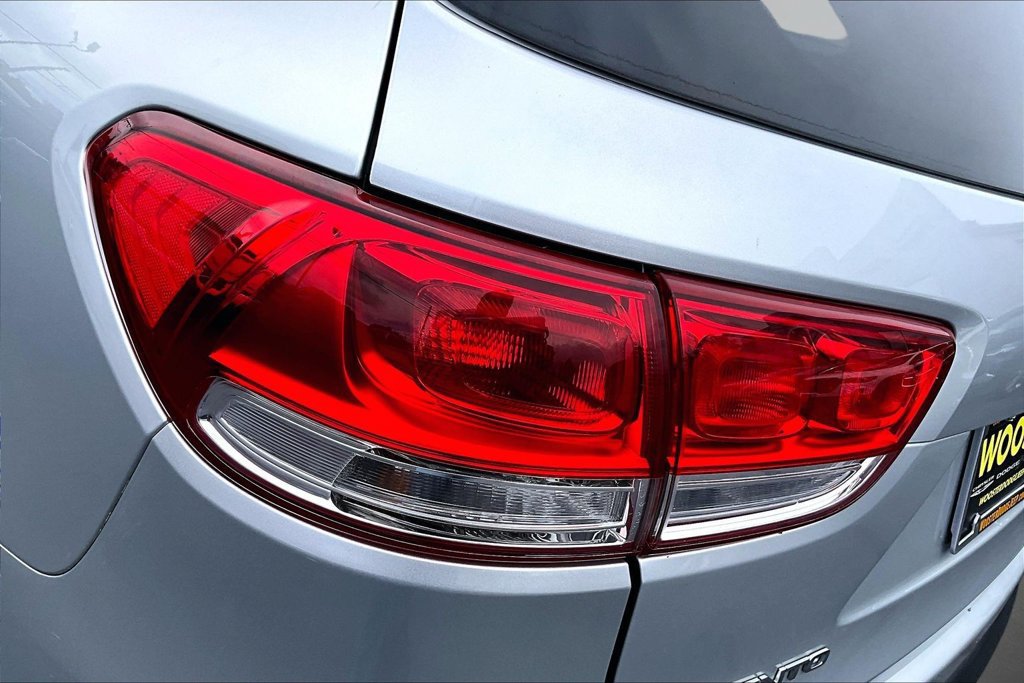 Used 2017 Kia Sorento AWD image 22
