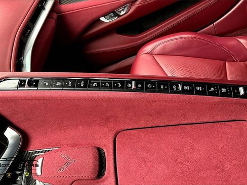 Used 2021 Chevrolet Corvette Stingray Premium Cpe w/ Z51 Performance Package image 26