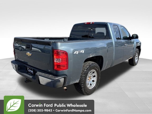 Used 2011 Chevrolet Silverado 1500 LS AWD/4WD image 5
