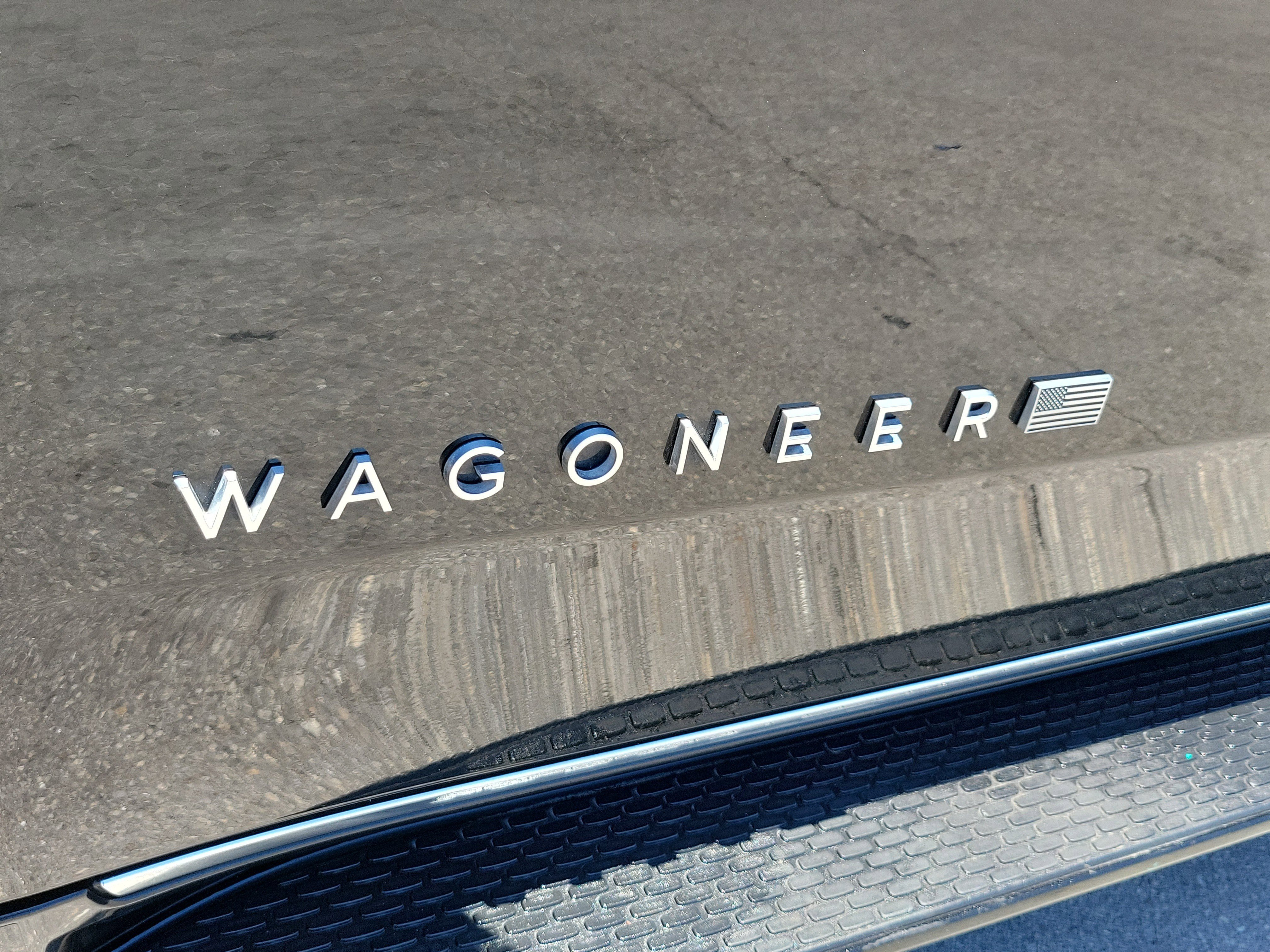 Used 2023 Jeep Wagoneer 2WD w/ Convenience Group I image 30