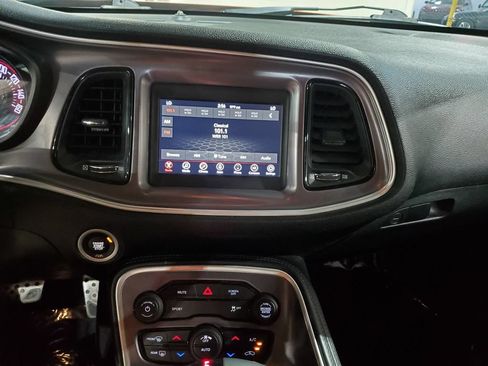 Used 2020 Dodge Challenger SXT w/ Blacktop Package RWD image 21