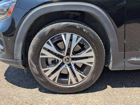 Used 2024 Mercedes-Benz GLB 250 image 23