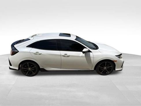 Used 2020 Honda Civic Sport Touring image 2