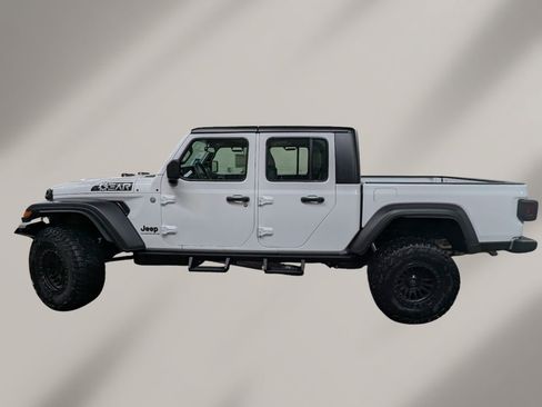 New 2026 Jeep Gladiator Sport image 4