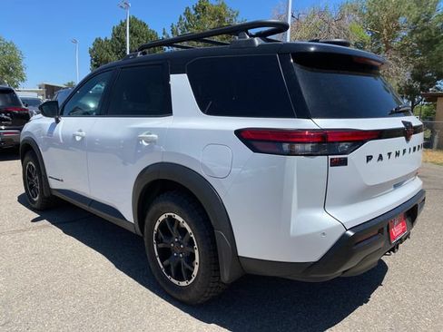 New 2026 Nissan Pathfinder Rock Creek AWD/4WD image 3