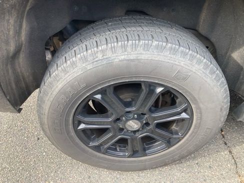 Used 2019 Chevrolet Tahoe LT image 7