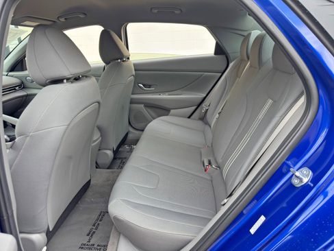 Used 2023 Hyundai Elantra SEL w/ Convenience Package FWD image 37