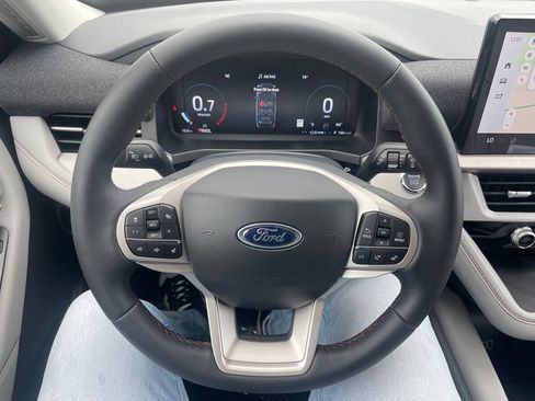 New 2026 Ford Explorer Active w/ Active Comfort Package AWD/4WD image 24