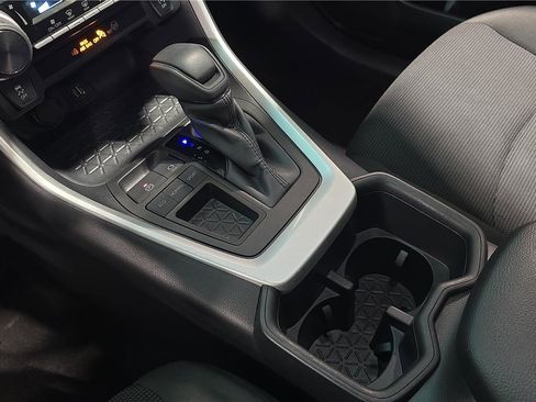 Used 2025 Toyota RAV4 LE image 23