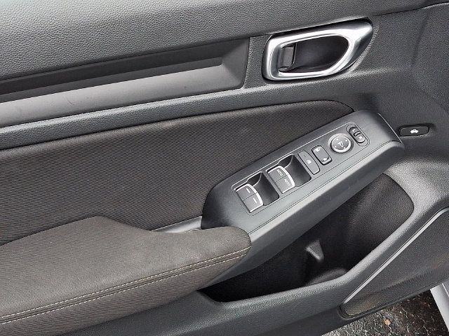 Used 2025 Honda Civic Sport image 12