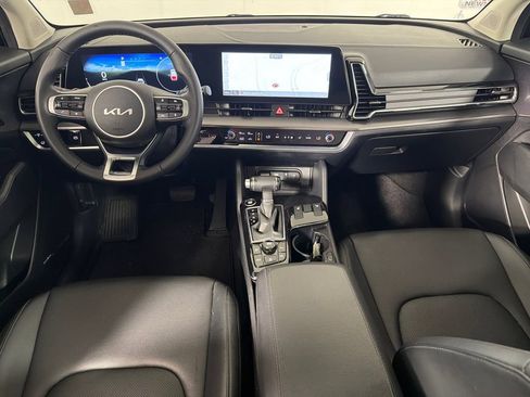 Used 2025 Kia Sportage SX image 25