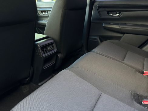Used 2024 Honda CR-V LX image 28