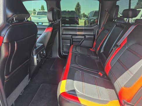 Used 2019 Ford F150 Lariat w/ Equipment Group 502A Luxury AWD/4WD image 10