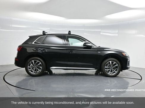 Used 2024 Audi Q5 2.0T Premium w/ Convenience Package image 42