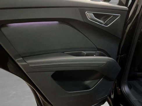 Used 2024 Audi Q4 e-tron Premium Plus w/ Premium Plus image 71