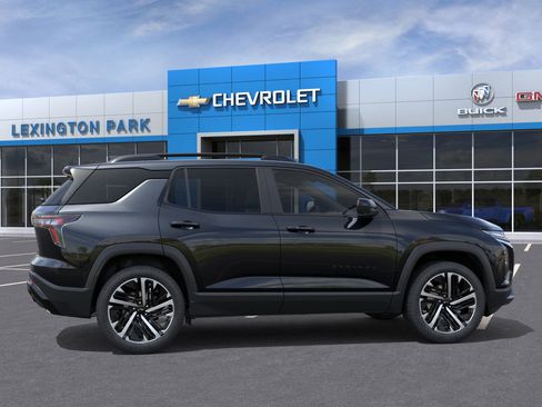 New 2026 Chevrolet Equinox RS w/ Convenience Package III image 5