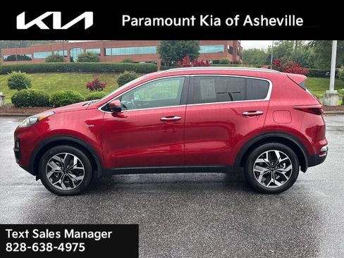 Used 2020 Kia Sportage EX AWD/4WD image 3