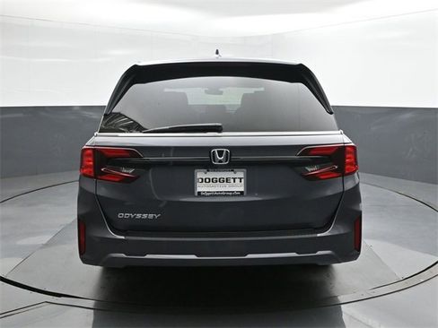 New 2026 Honda Odyssey EX-L image 8